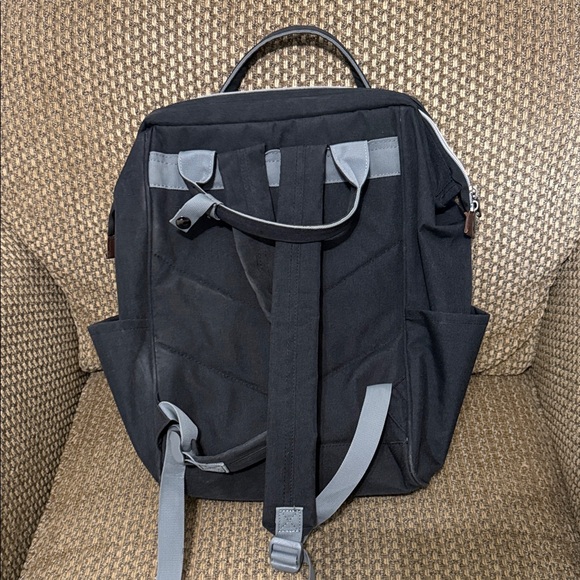Black Convertible Canvas Rucksack/Backpack - Picture 2 of 9